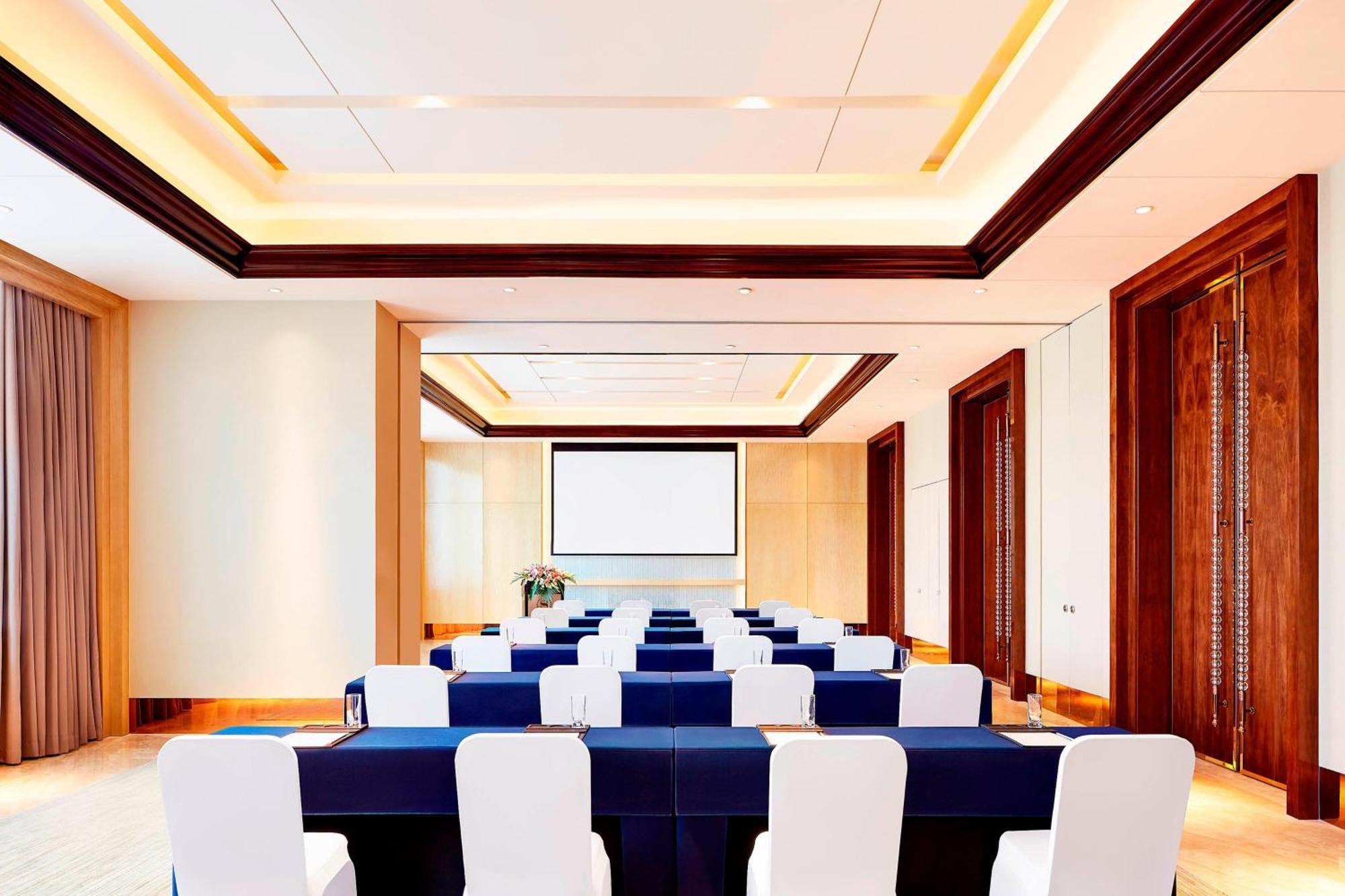 Sheraton Harbin Xiangfang Hotel Exterior photo